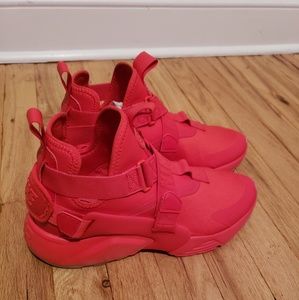 Nike Air Huarache City Sneakers